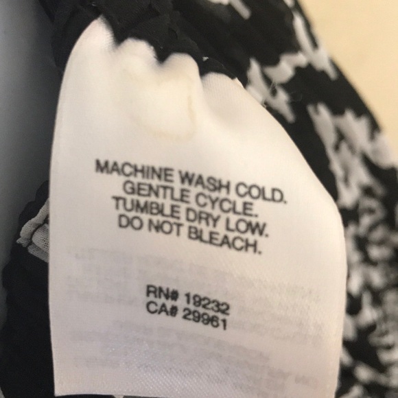 SOLD ! Look Skinner Pleated Drawstring Lined Skirt - Picture 7 of 7